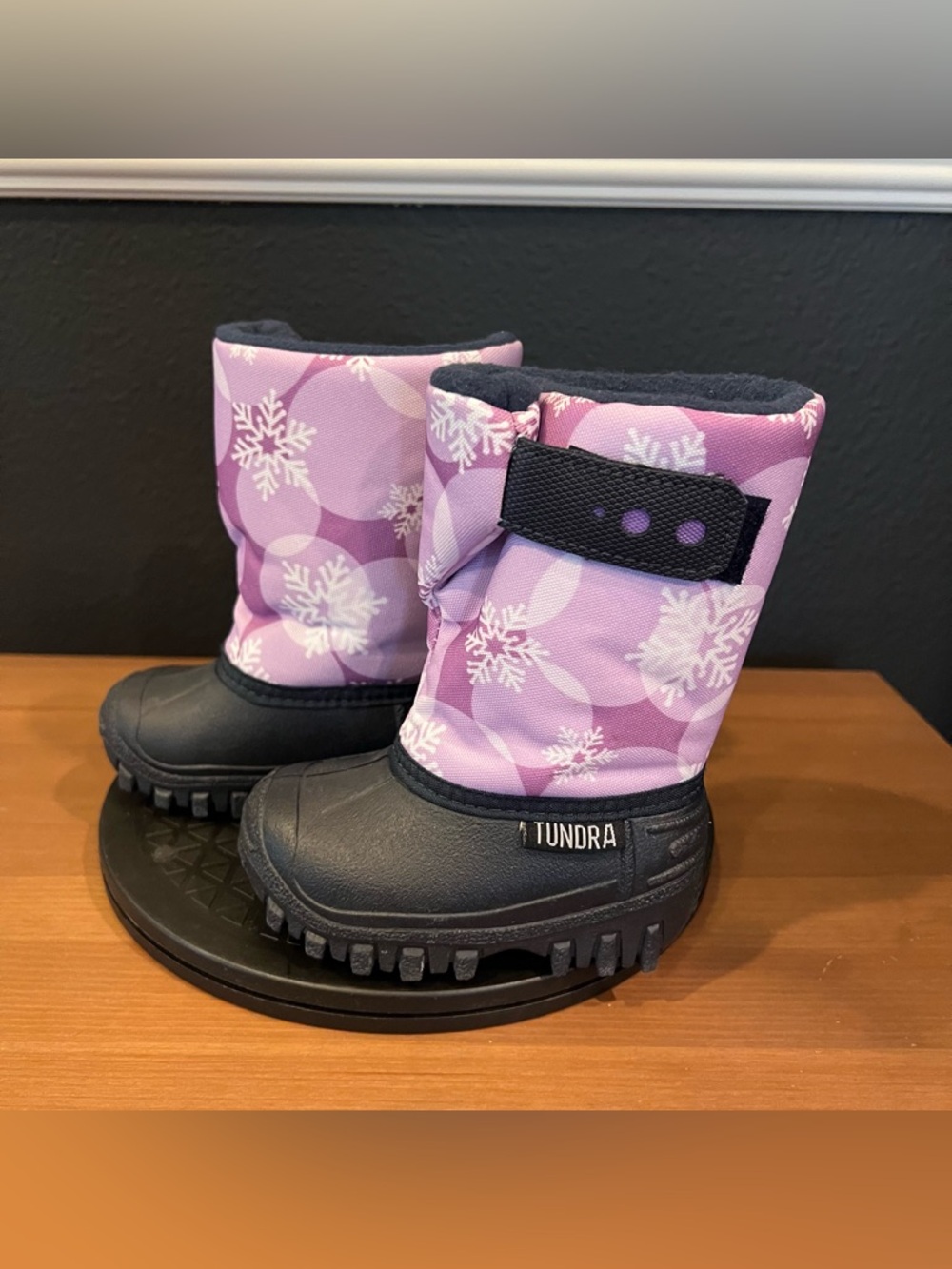 Tundra Toddler Girls Purple Snowflake Hook And Loop Lined Winter Snow Boots 5